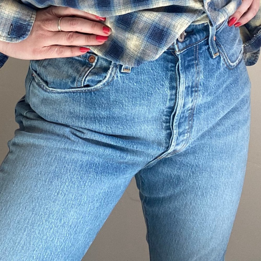 Levi's 501 Denim // Raw Hem // High Rise